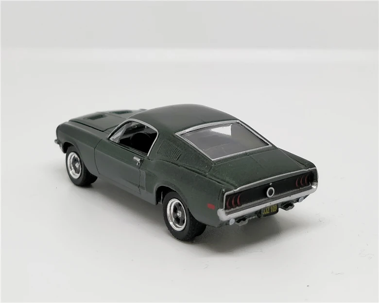 1: 64 зеленый свет Ford Mustang GT 1968 Bullitt зеленый без коробки