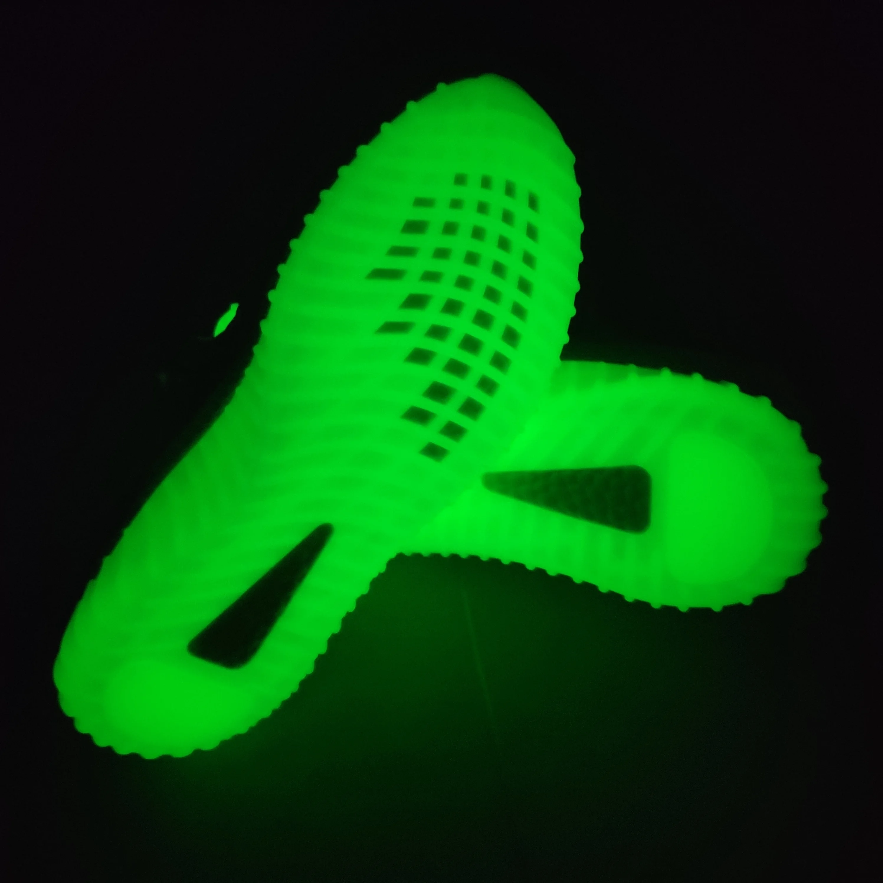 

Lighted Luminous Sneakers Shoes Men Green Tenis Breathable Soft Bottom Boost 2019 Casual Back To The Future Zapatillas Hombre