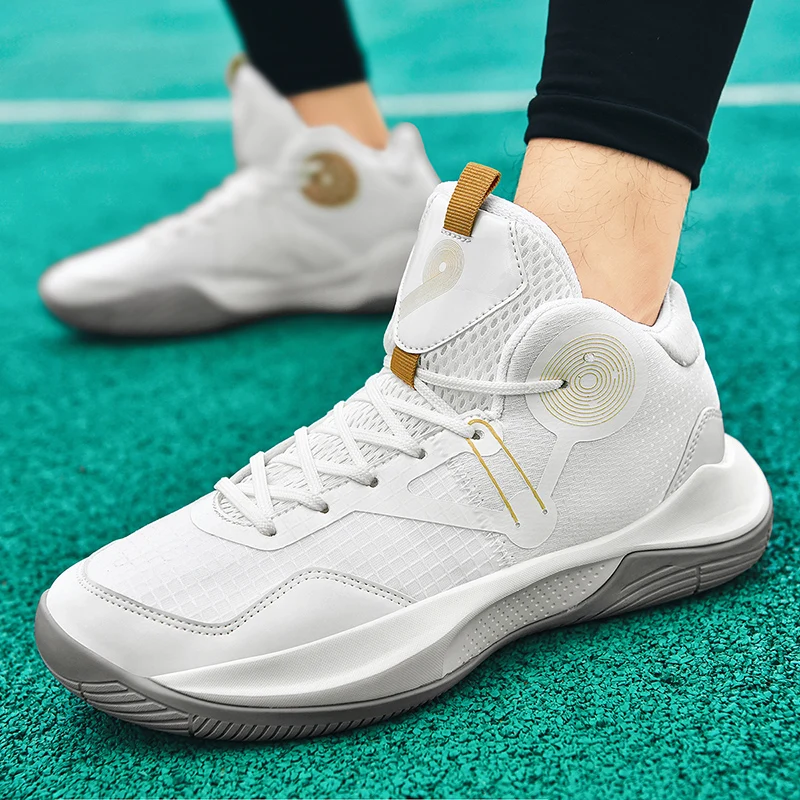 dwyane wade gold shoes