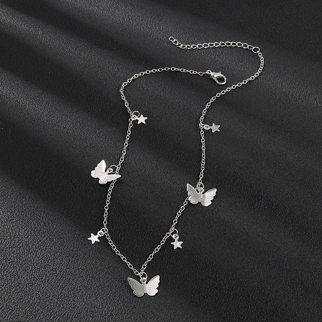 Lovely Butterfly Pendant Choker Necklace For Women Natural Stone Pearl Rhinestone Gold Silver Color Clavicle Chain Gift