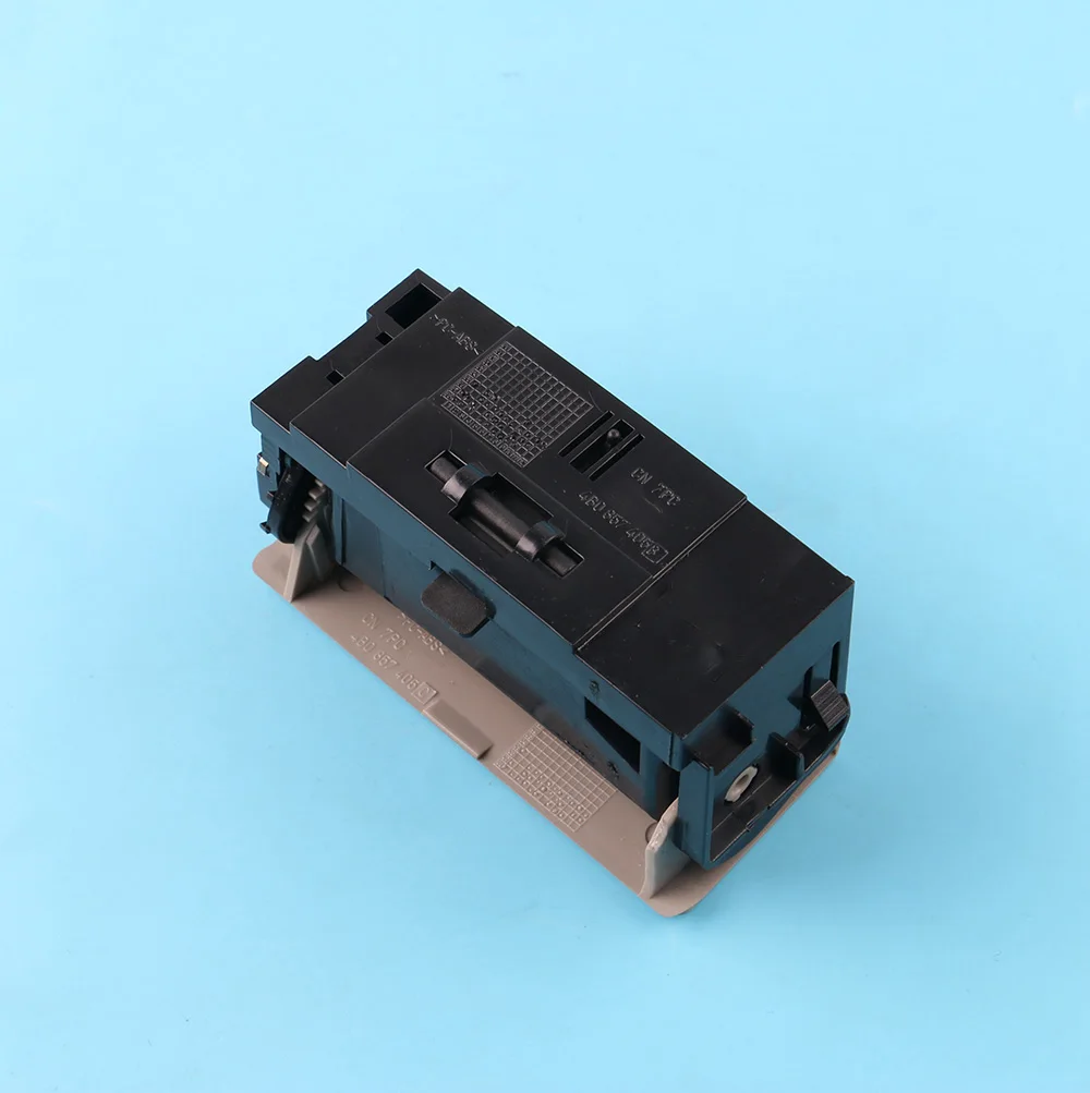 4B0857406B 4B0857405B Серая задняя дверь пепельница для Audi A6 C5 C6 1998 1999 2000 2002 2004 2006 2008 2011