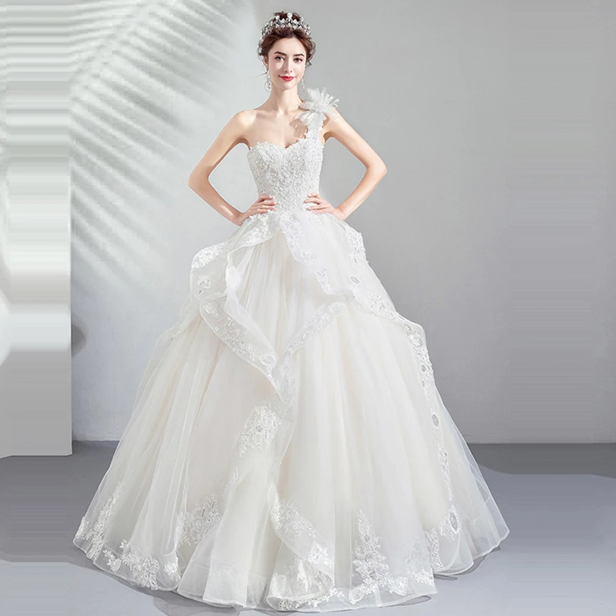 

Wedding Dress One Shoulder Wedding Gown 2019 Tube Top Sleeveless Elegant Wedding Dresses E616 Sexy Lace Backless Robe De Mariee