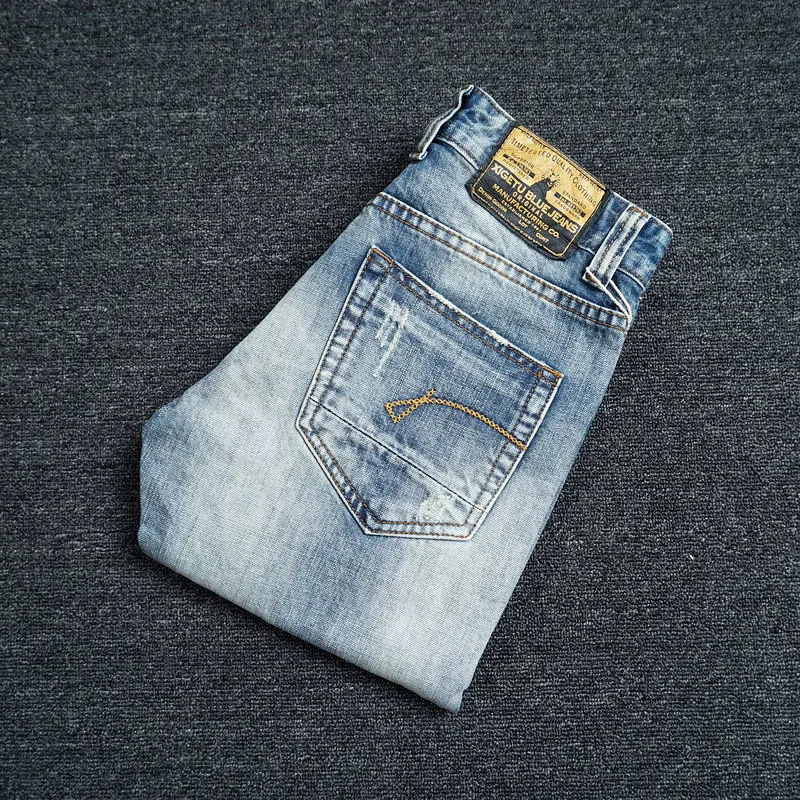 

Italian Vinatge Fashion Men Jeans Slim Fit Ripped Jeans Embroidery Patchwork Biker Pants Streetwear Designer Hip Hop Jeans Men