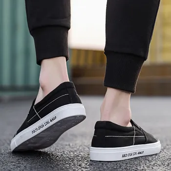 

Outdoor men Sneakers Lightweight Keep summer Men canvas Shoes