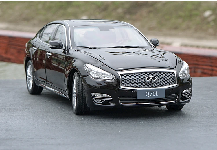 1:18 высокое тщательное INFINITI Q70L сплав модель автомобиля статические металлические модельные автомобили с оригинальной коробкой
