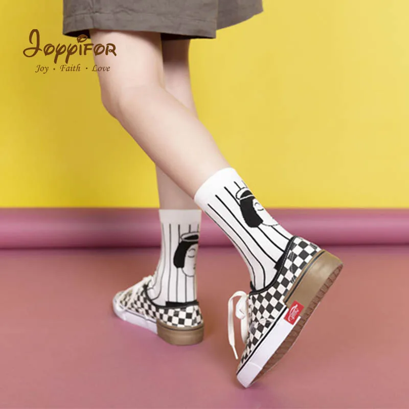 

FGHGF 1 Pair Women Socks Black White Style Cotton Man Head Japanese Girls Lattice Geometric Novelty Street Funny Socks