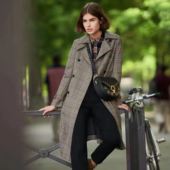 

2019 autumn and winter new temperament classic plaid double-breasted women long slim windbreaker jacket