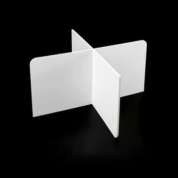 

Anti-spray Baffle Desktop Isolation Protection Board Baffle Sneeze Guard Shield Isolation For Office Canteen