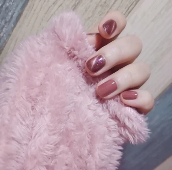 

New arrival Beautiful red bean pure color cat eye UV gel false nails french Bride cute fake nails short lady full nail tips gel