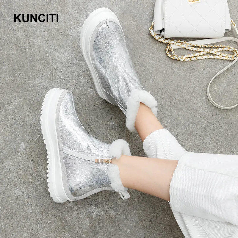 KUNCITI/; женские ботинки; зимние ботинки на платформе; меховые ботинки для женщин; дизайнерская обувь на меху в европейском стиле; высокое качество; Новинка; D9203
