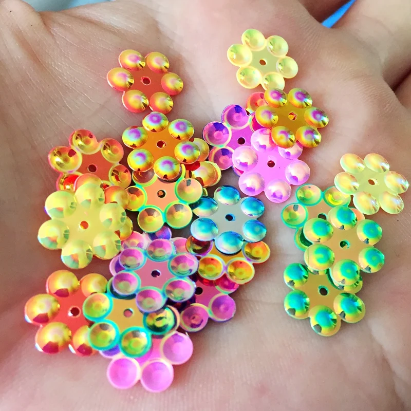Mix 2000pcs Sequin Flower For sew Stickers on clothes. DIY Garment Art