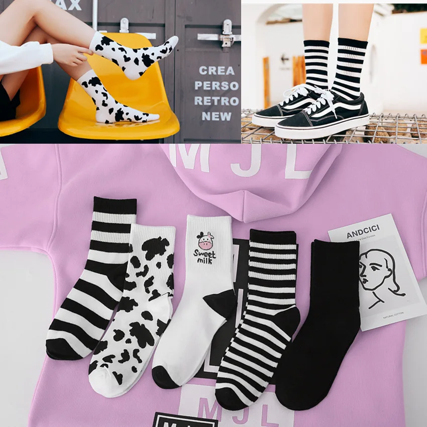 

Striped women's middle tube casual cotton socks 2020 new comfortable and cute black and white socks recommended by the manager