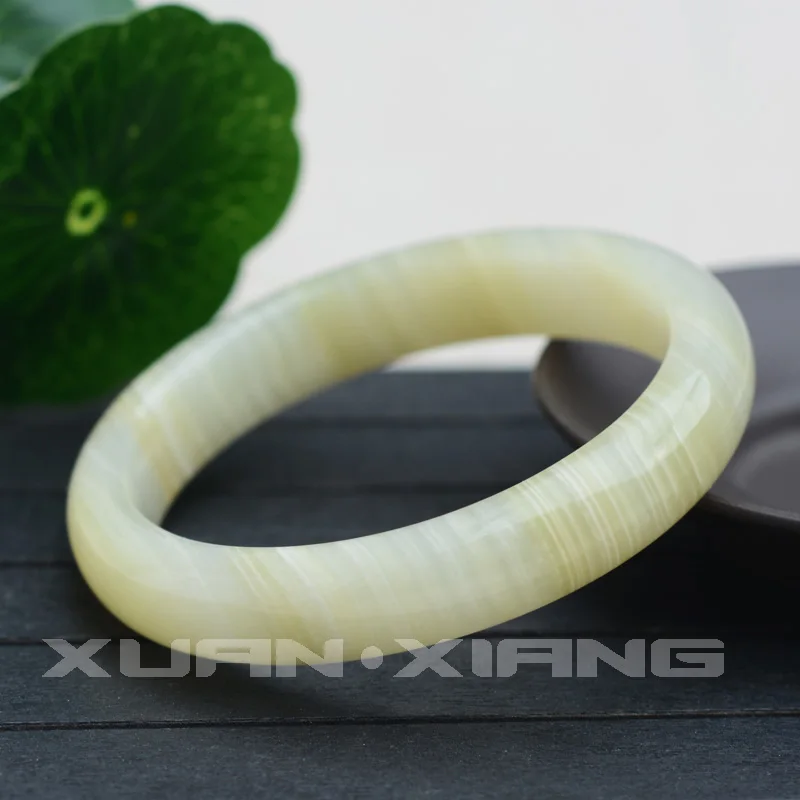 

Natural Nephrite Stripe Afghanistan Jade Stone Bangles Round Bracelets Pretty Women's Jade Stone Bracelets Bangles