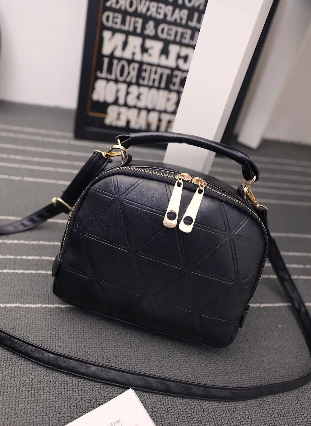 

Ue6 Fashion Indentation Triangular Stereo Mini Single-shoulder Crossbody Bag Korean-style Versatile Cool Shoulder Women's Wear-R