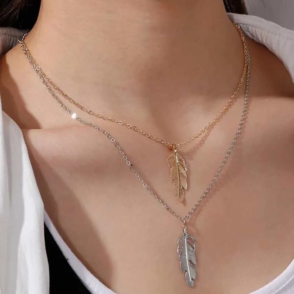 

Boho Simple Leaf Pendant Necklace Women's Retro 2021 Fashion Geometric Metal Charm Clavicle Necklaces Girl Jewelry Couple Gift