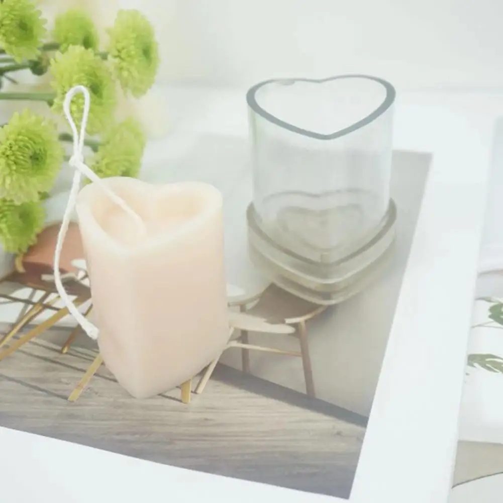 

DIY Candle Mold Set Durable Advantage Plastic Handicraft Heart-shaped Mold for Gift Candle Making Wax Beeswax Candles