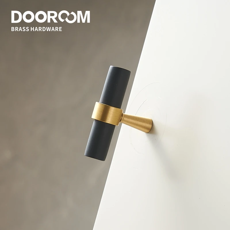 Maniglie per mobili in ottone Dooroom T-bar Light Luxury Fashion Black Gold Silve armadio comò armadio cassetto tira