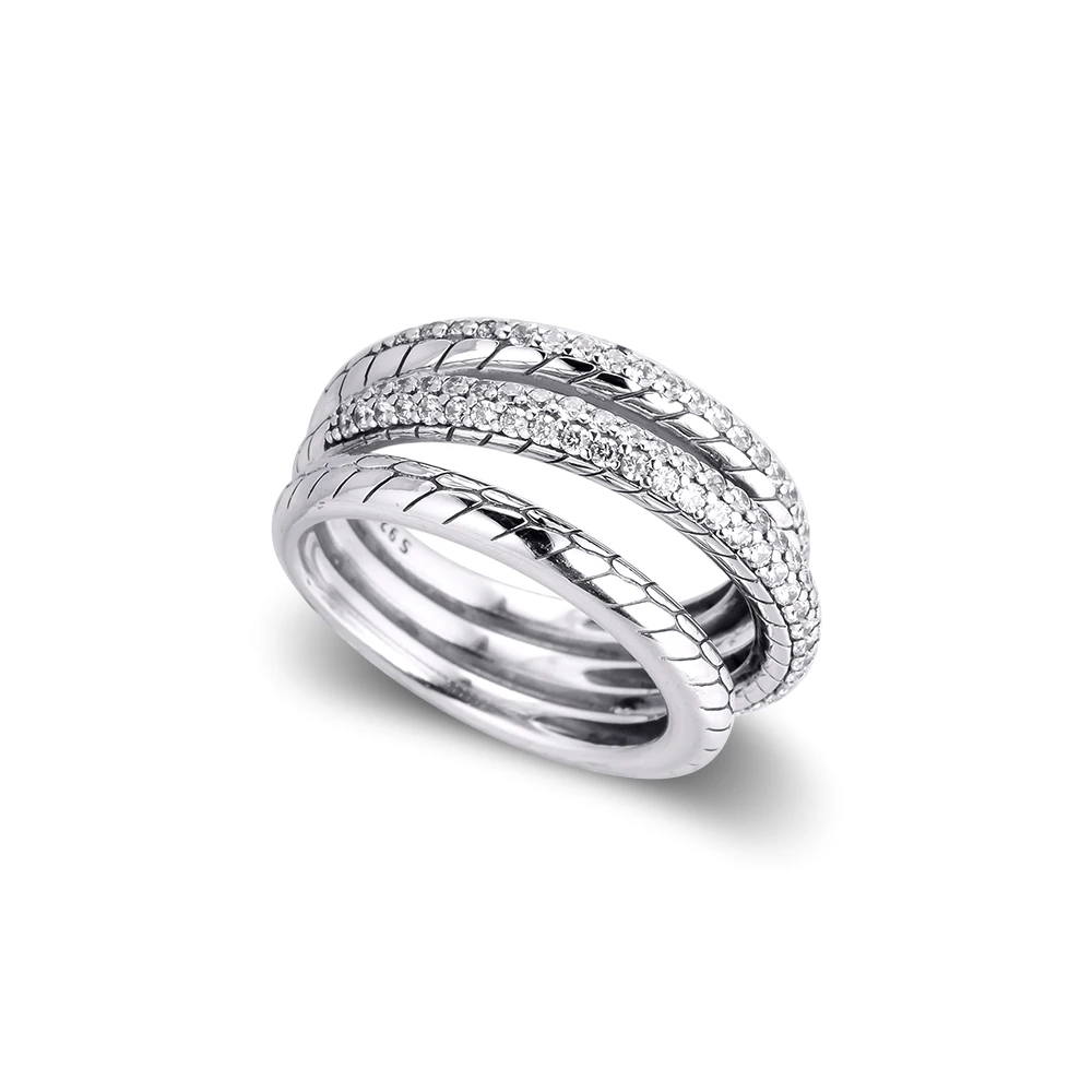 Triple Band Pave Snake Chain Pattern 