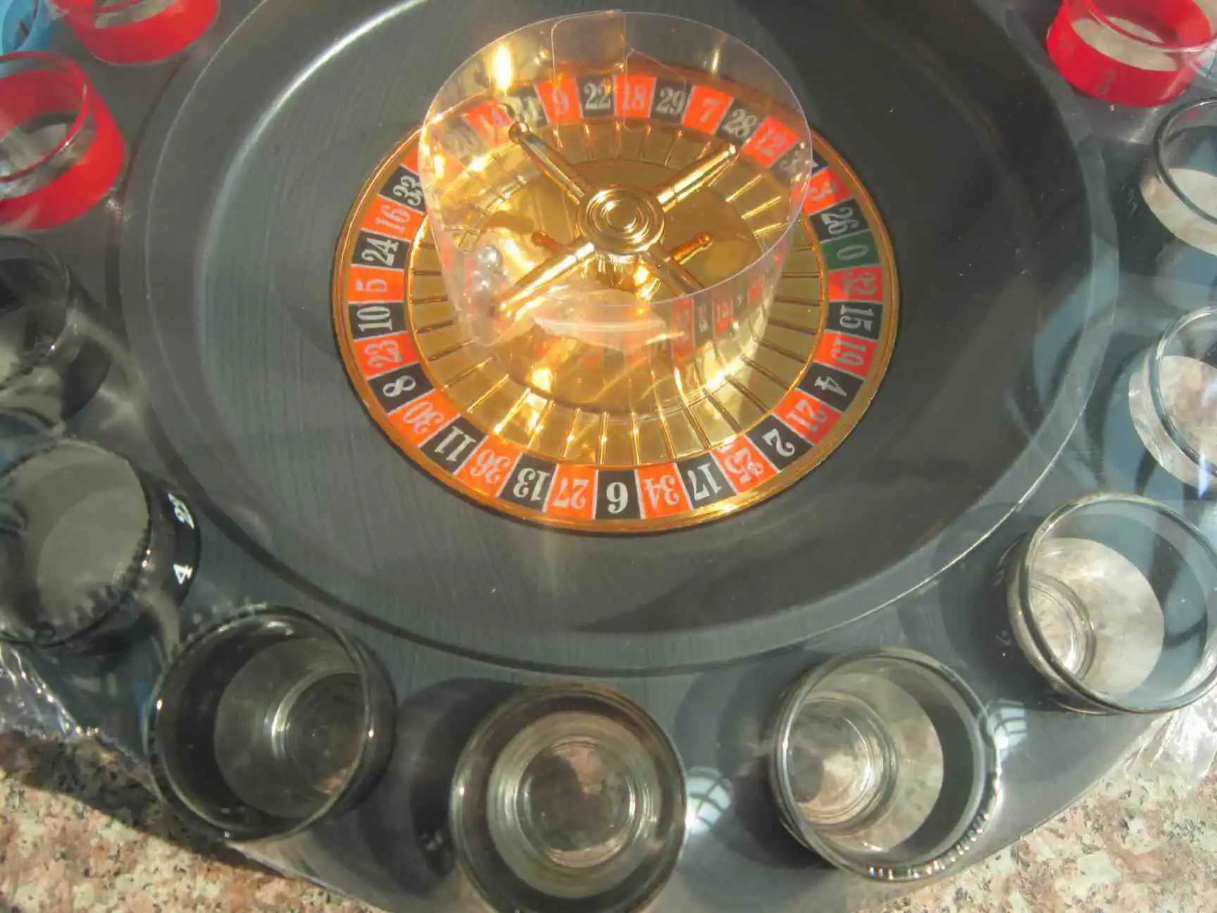 Russian Lucky Round Wine Set Drinking Game Ktv Bar Nightclub Props Lucky Turntable Roulette Wine Turntable Drinken Camping Game