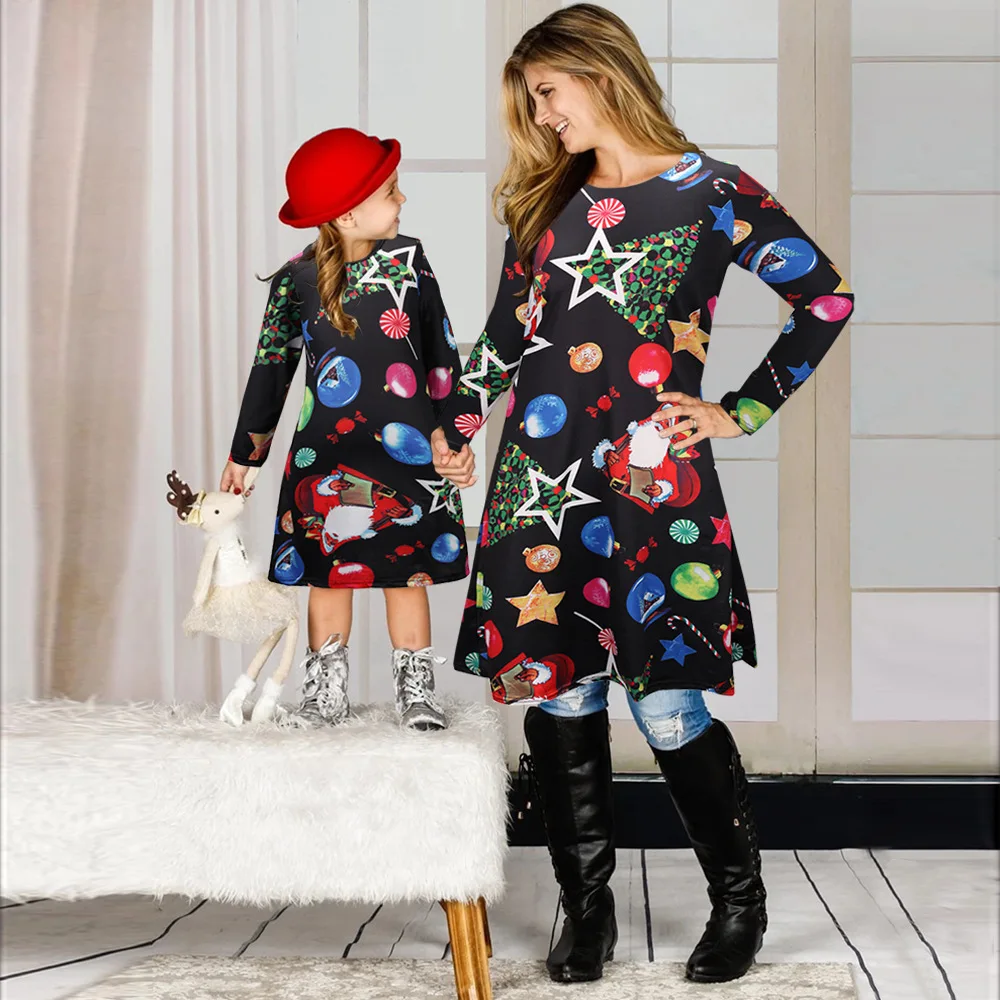 

Christmas Dresses Family Matching Outfits Xmas Mother Daughter Mommy and Me Clothes Mom Baby Woman & Kid Girls Dress Family Look