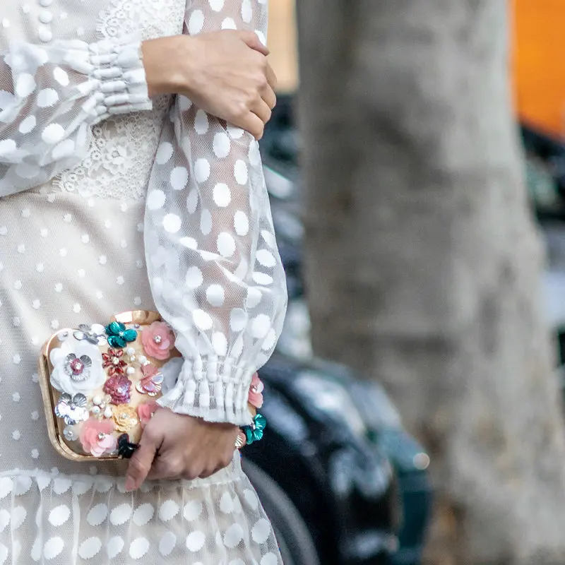 Preise Boutique De FGG Prominente Frauen Blume Abend Taschen Hochzeit Party Braut Perlen Geldbörse Kristall Kupplung Handtasche Bolso Fiesta Mujer