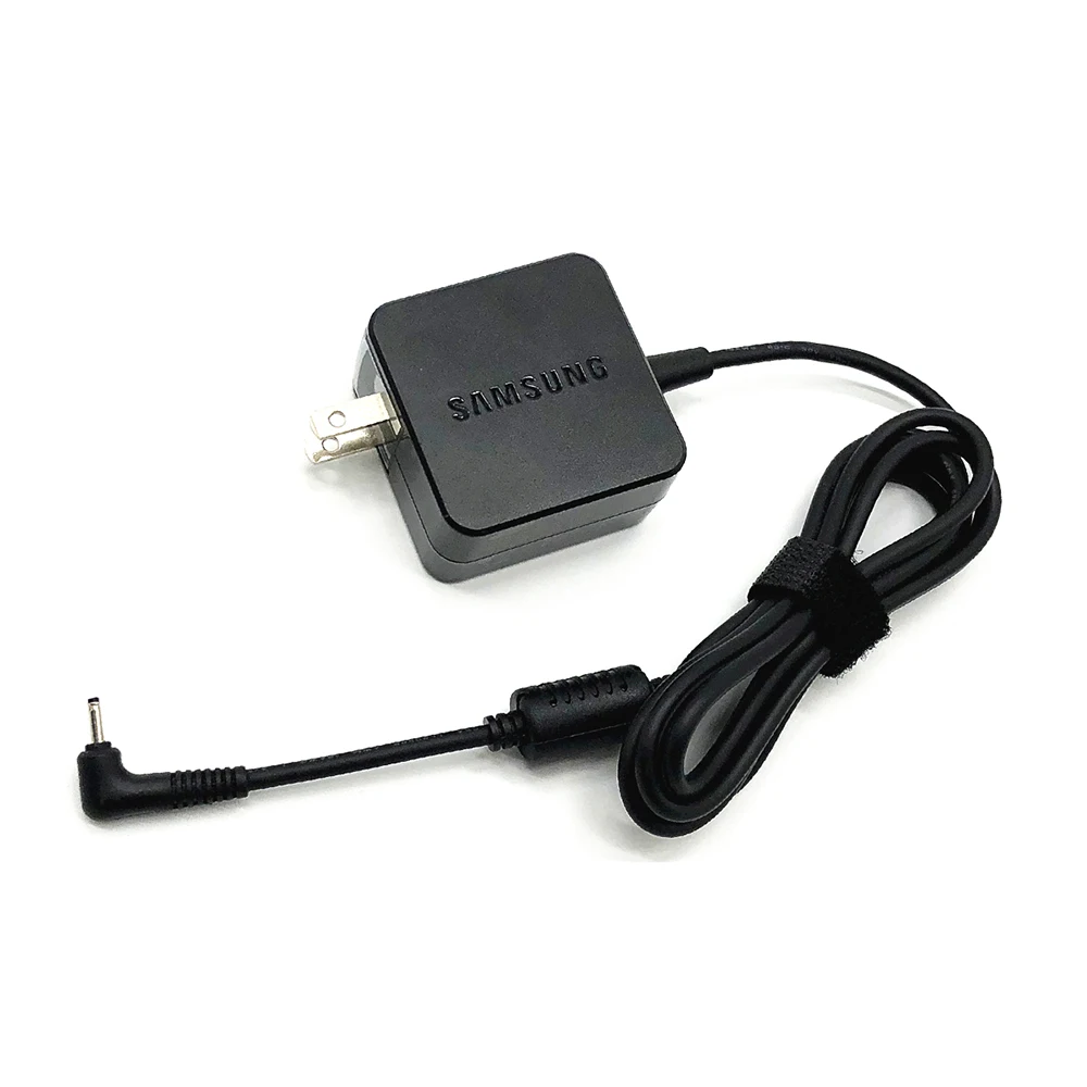 

NEW Original laptop AC power adapter PA-1250-98 For Samsung 110S1K 110S1J 930X2K 300TZC Charging cable 12V2.2A 26W 2.5*0.7mm