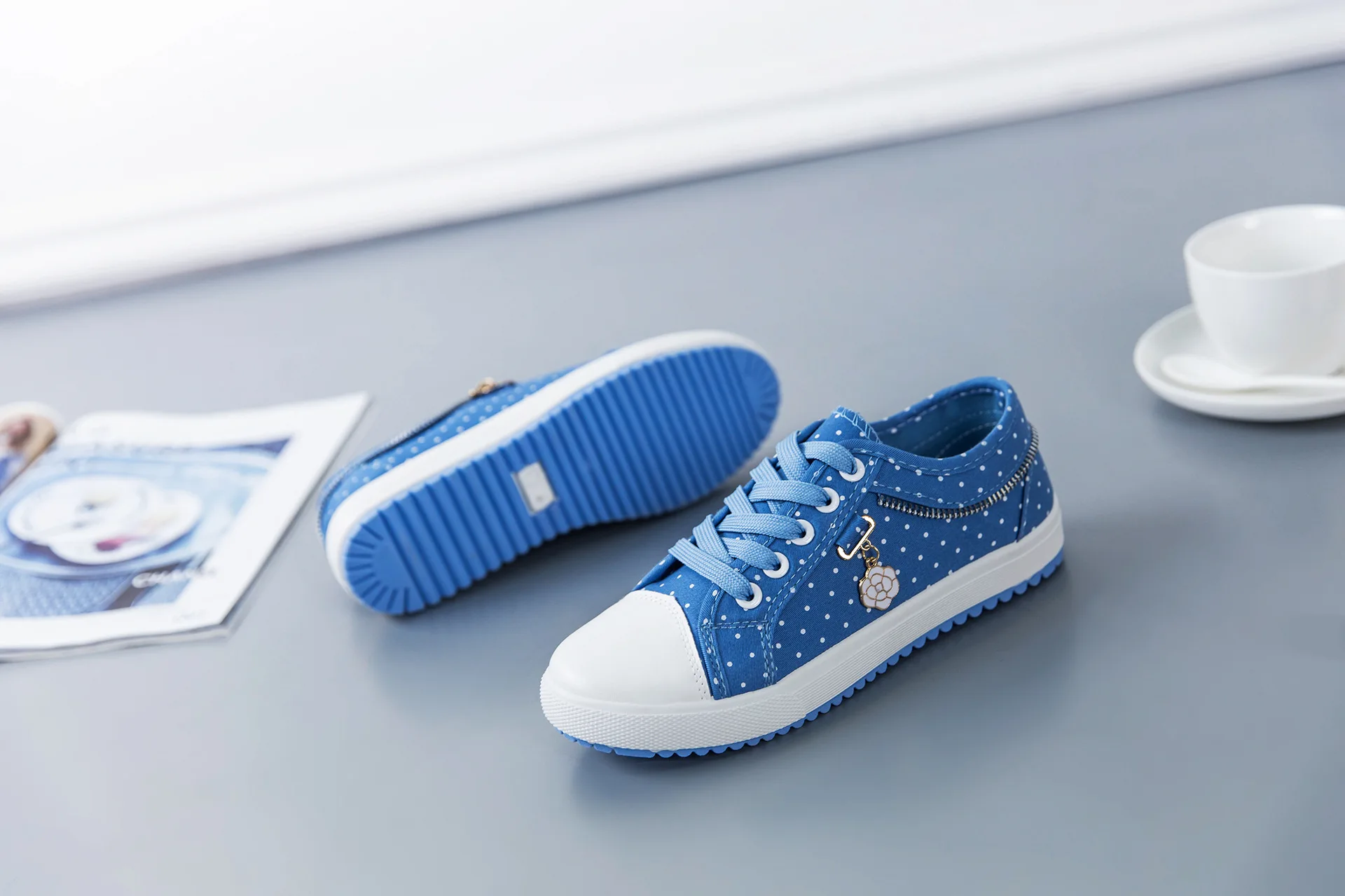 Girls Sneakers Designer Tennis Female Shoes Breathable Mesh Summer Women Shoe 2021 New Zipper Deco Student Girl Flat Shoes Blue