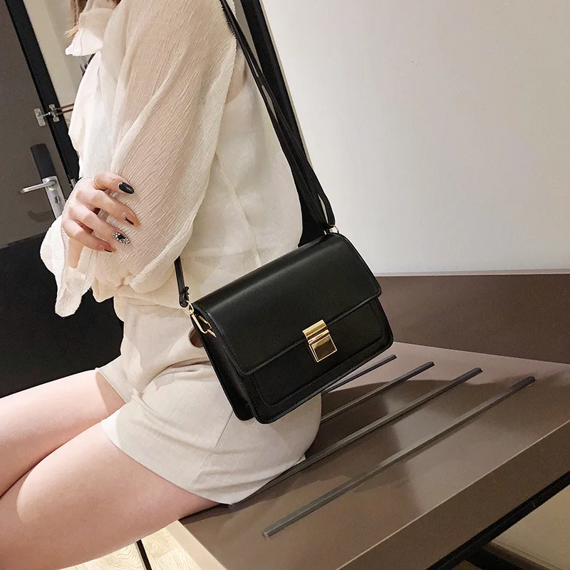 

Classic Simple WOMEN'S Bag Bag 2019 New Style Fashion-Style Oil Skin Square Sling Bag Retro Shoulder Oblique Bag