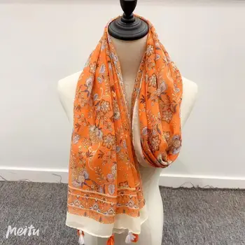 

2020 New Spring Flower Print Tassel Scarves And Shawls Beach Soft Viscose Floral Pattern Wrap Scarf Hijab Free Shipping