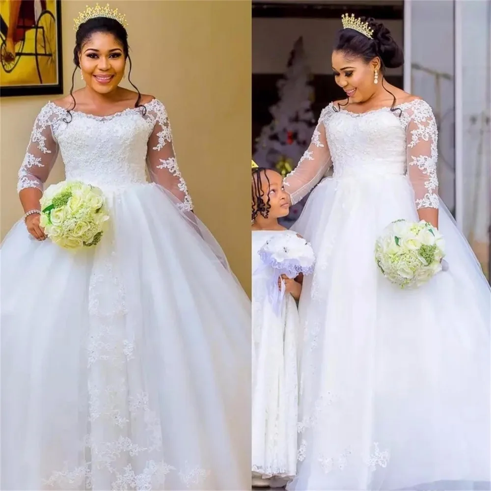 

Ball Gown Wedding Dresses 2020Half Sleeve Tulle Lace Appliques Beading Elegant Plus Size Sexy Bridal Gown Vestido de Noiva
