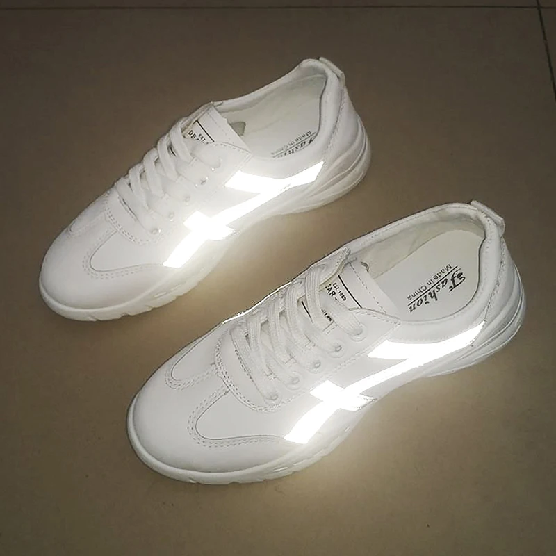 

New autumn Korean version of the foreign small white shoes women's wild net red shoes summer autumn shoes super fire sports shoe