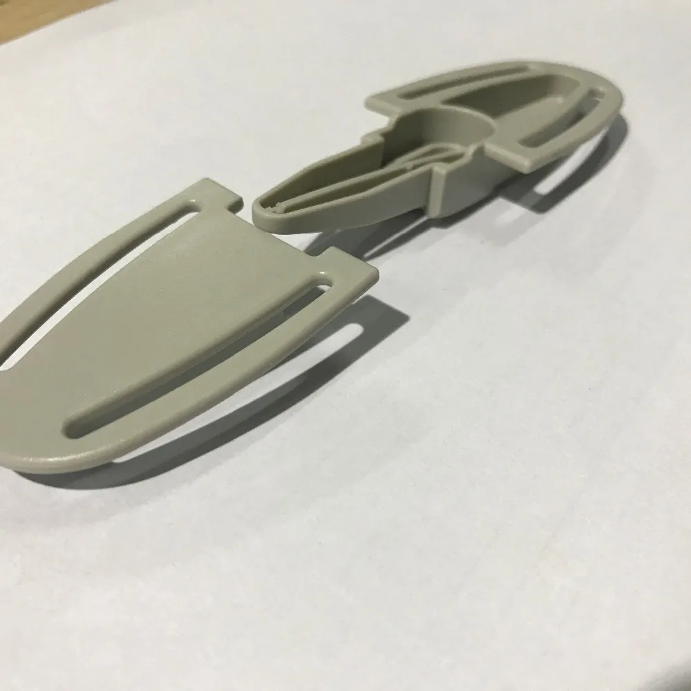 chest buckle