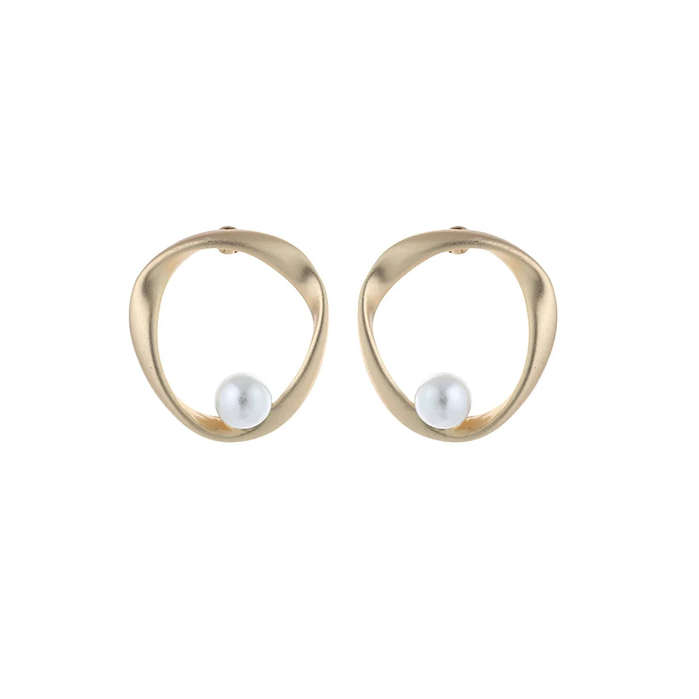 

Women Stud Earrings Irregular Round Pearl Earrings Gold Female Jewelry boucle d'oreille femme 2019