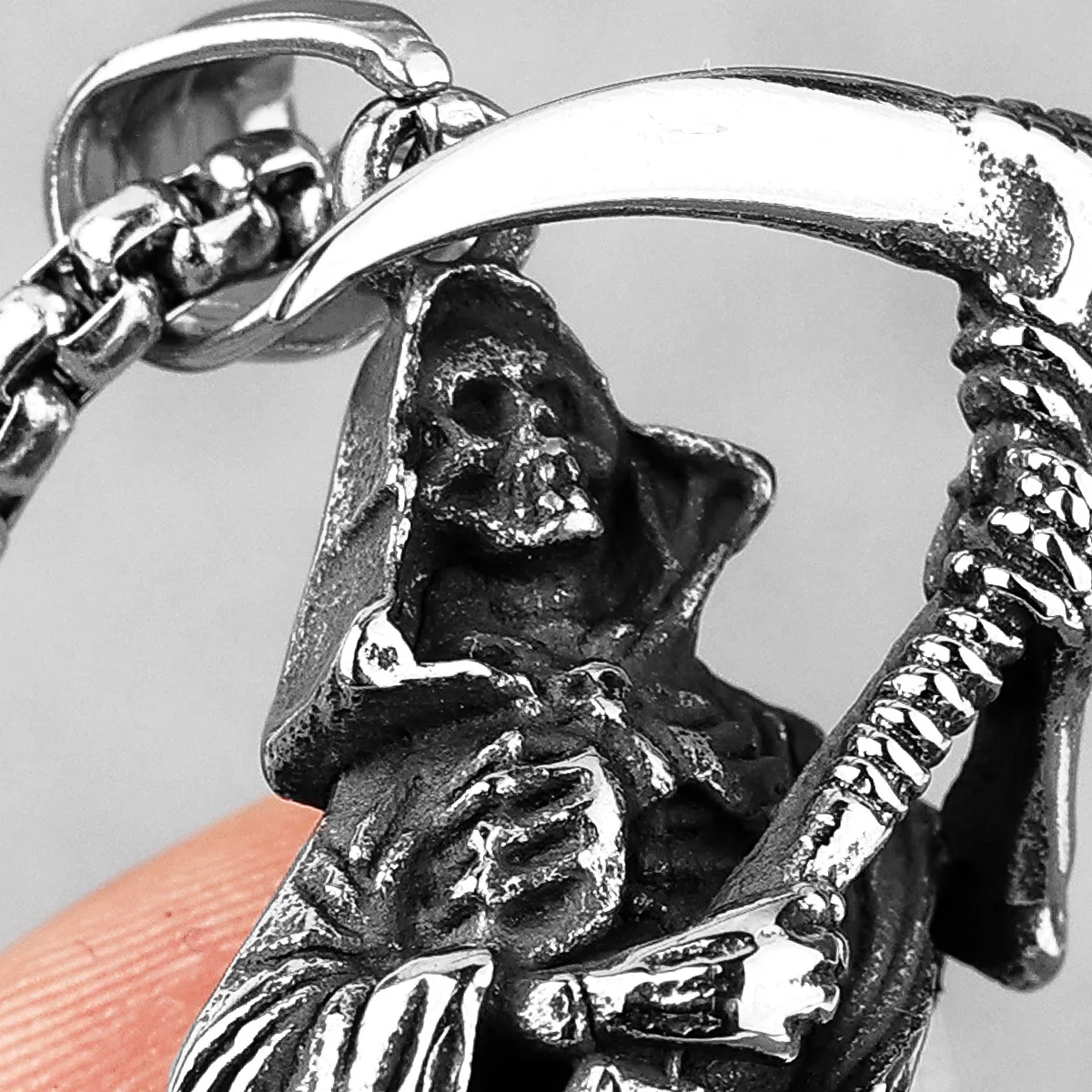 Grim Reaper Skull Tribal Men's Necklace - Stainless Steel Pendant With 21" Chain - Silver