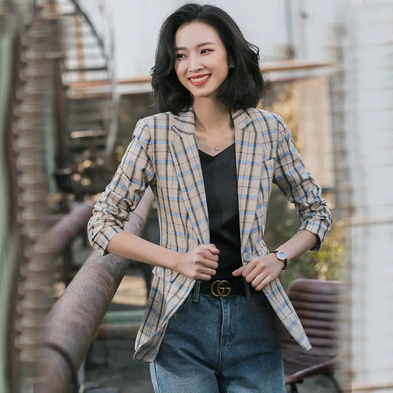 

Small suit 2020 Spring/Summer New Ladies Professional suit three-quarter sleeve Korean slim plaid jacket women