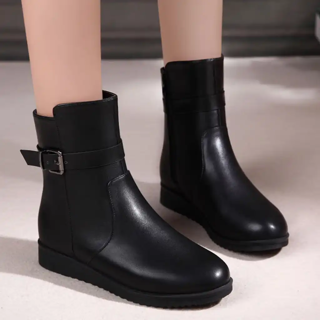 womens flat buckle boots