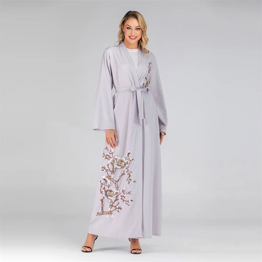 Siskakia Цветочная вышивка кэжуал Kimonos элегантные мусульманские женские кафтаны & Jubah Арабская, Дубай турецкий исламский открытый abaya черный