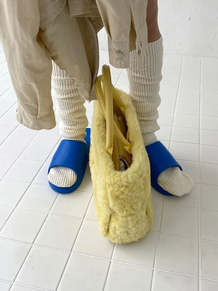 luxury faux fur woven large tote designer women handbags lambswool lady hand bags warm plush big female purses 2021