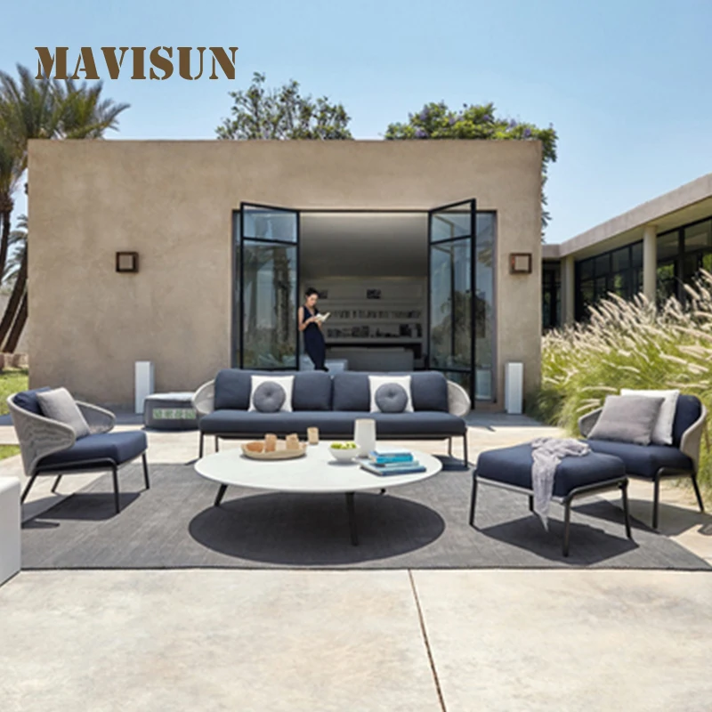 Creative New Sun Lounger Outdoor Sofas Garden Furniture Dining Set Camping Chairs And Table Postmodern Bench Cafe Chairs