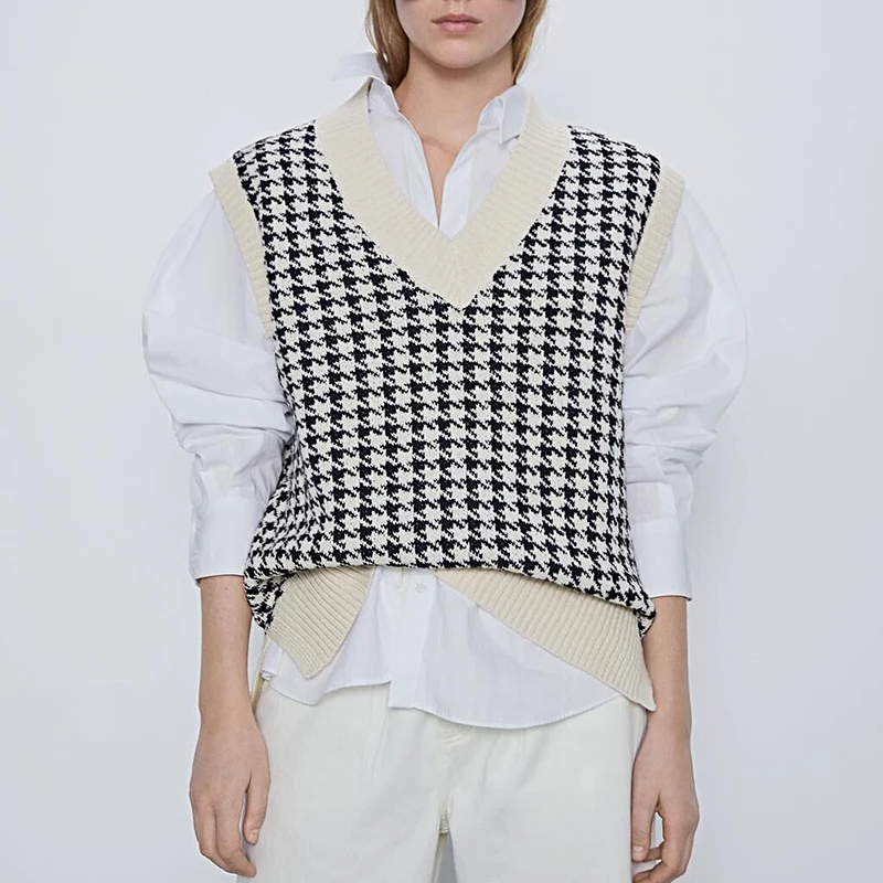 

Women 2020 Fashion Oversized Knitted Vest Sweater V neck Sleeveless Houndstooth Loose Female Waistcoat Chic Tops