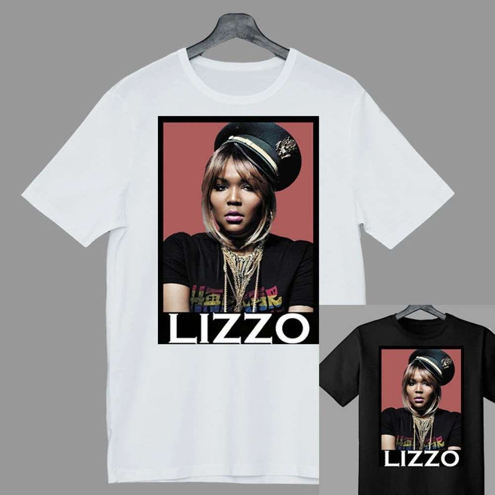 Lizzo rapper tshirt music concert fan |
