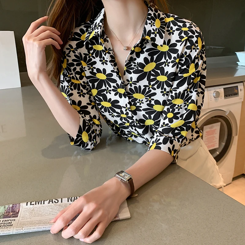 Modis Femme Womens Tops Fashion 2020 Summer White Black Sunflower Shirt Women Short Sleeve Korean Blouse Woman Roupas Femininas