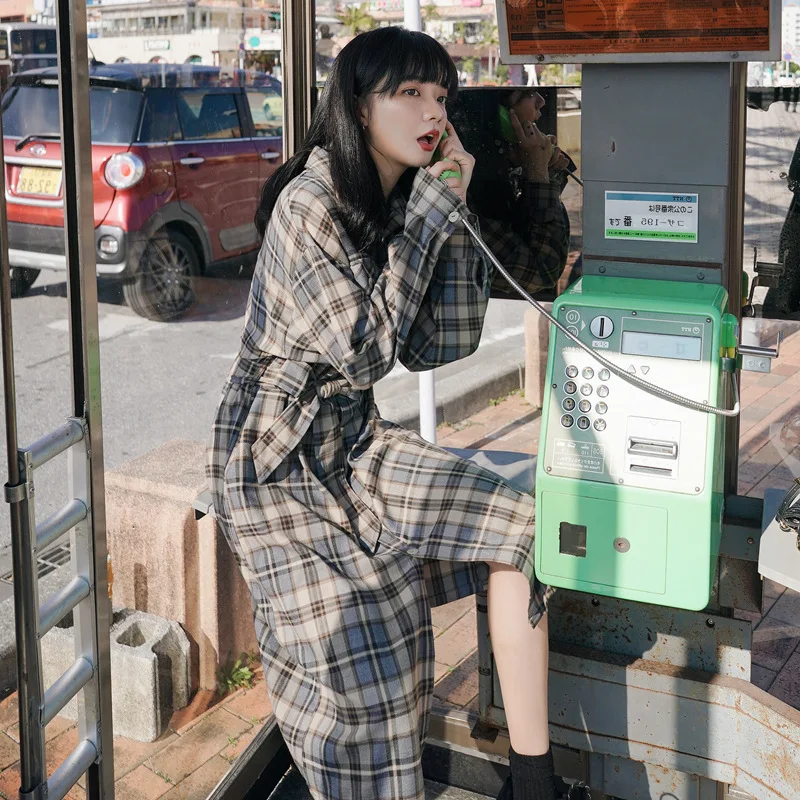 

Photo Shoot Main Push 2020 Spring Korean-style Mid-length Single Breasted Waist Hugging Lace-up Brushed Retro Plaid Shirt Dress