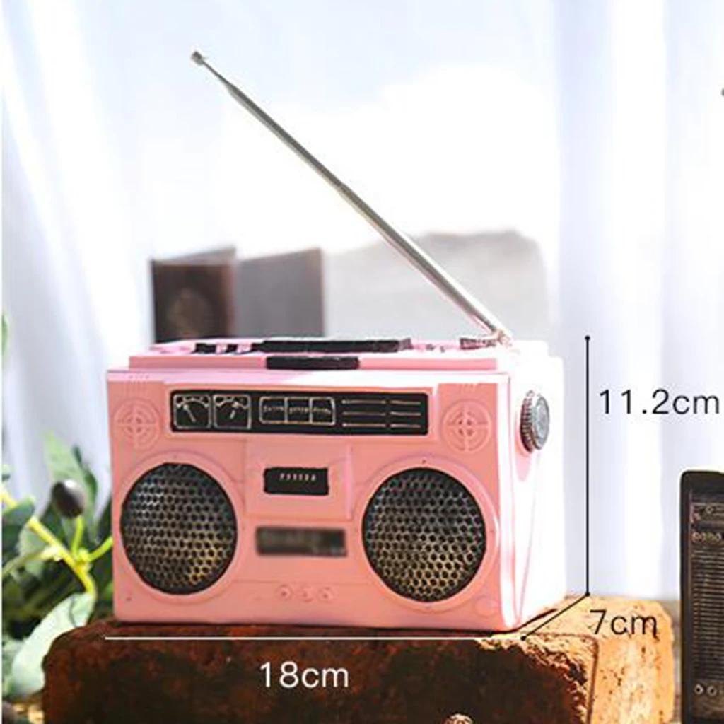 Retro Style Home Desktop Decor Resin Crafts Antique Radio Shape Saving Pot Resin Ornaments for Home Tabletop Decor Shop Display
