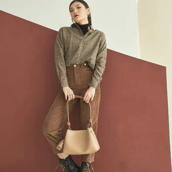 

2020 autumn and winter new fashion contrast color one-shoulder bucket bag trendy messenger large-capacity leather handbags