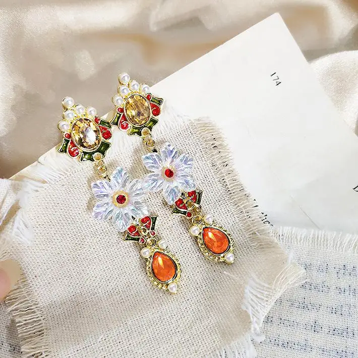 Dominated Vintage style pearl flower Exquisite multicolor crystal temperament geometry long Women Drop earrings new - Окраска металла: gold
