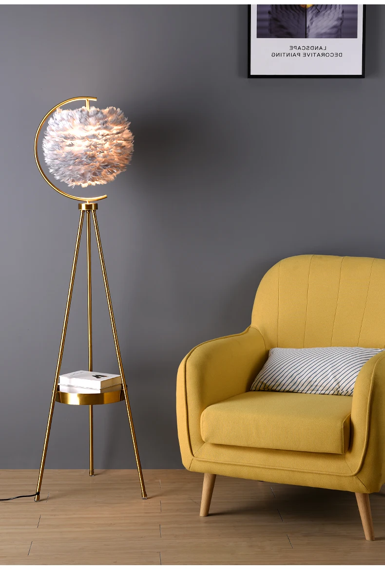 Lâmpada de Mesa Assoalho para o Quarto Moderm Criativo Ouro Vertical Triângulo pé Pena Lâmpada Sala Estar Remoto Luz 8 Moderm criativo ouro vertical lâmpada de mesa