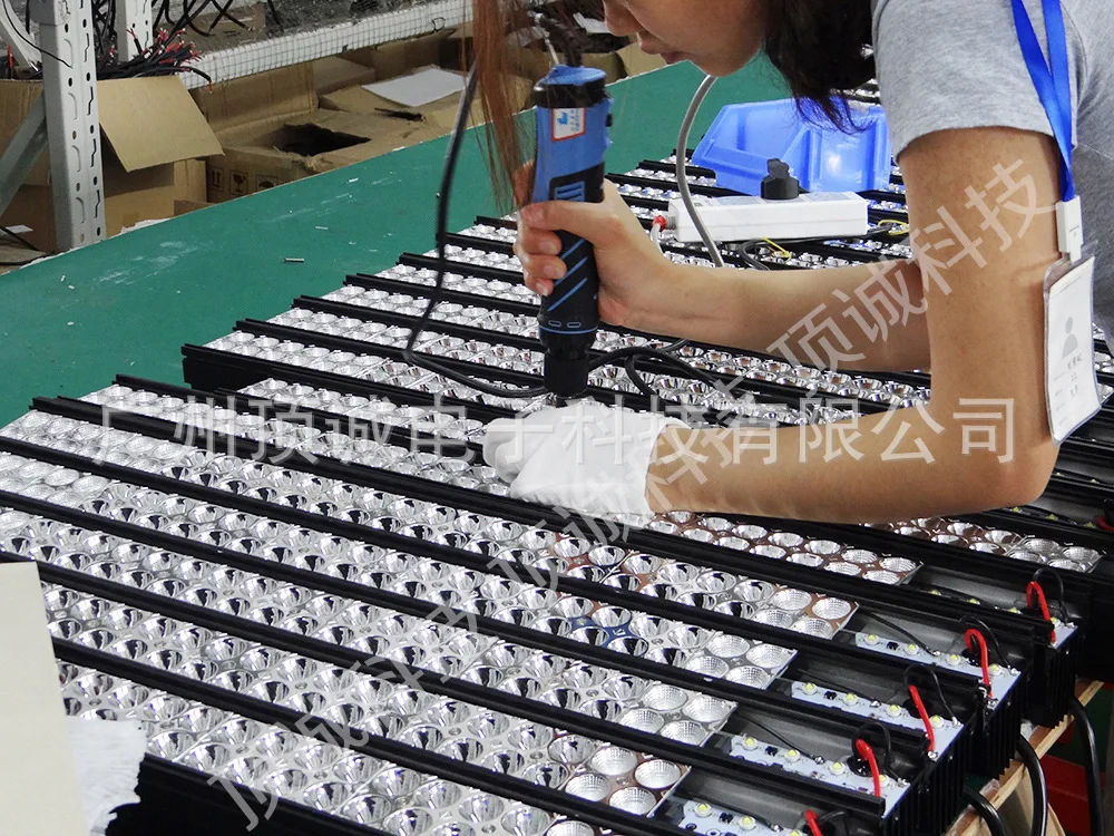 45 W Automobile LED Working Lamp Truck Headlight SUV Refit Ceiling Light Cross Border outside China Warehouse Distribution Local