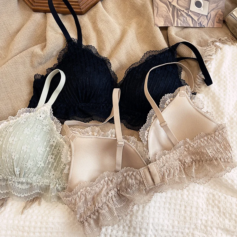 Sexy lace comfortable lingerie without steel ring bralette thin triangle cup bra prevent sagging push up women underwear
