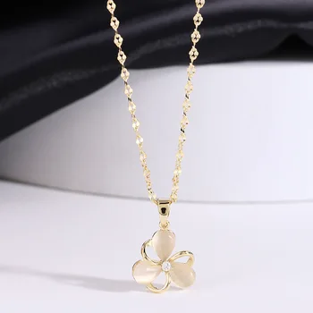 

New double-layer flower-shaped pendant necklace, luxurious opal pendant jewelry, women's elegant collar clavicle chain jewelry